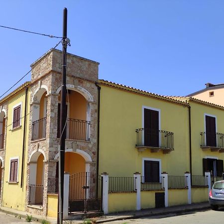 Apartmán Casa Il Cortile Fiorito Tortolì Exteriér fotografie
