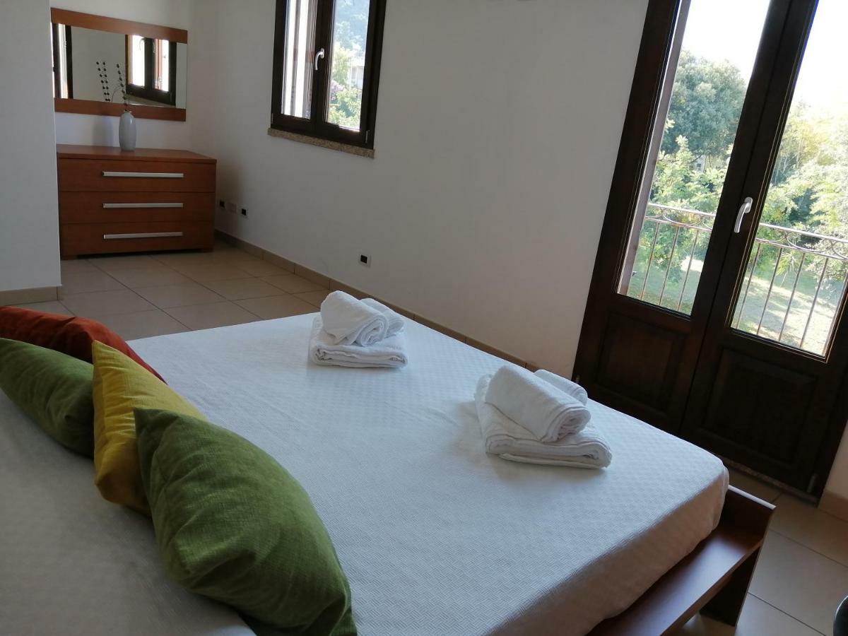 Apartmán Casa Il Cortile Fiorito Tortolì Exteriér fotografie